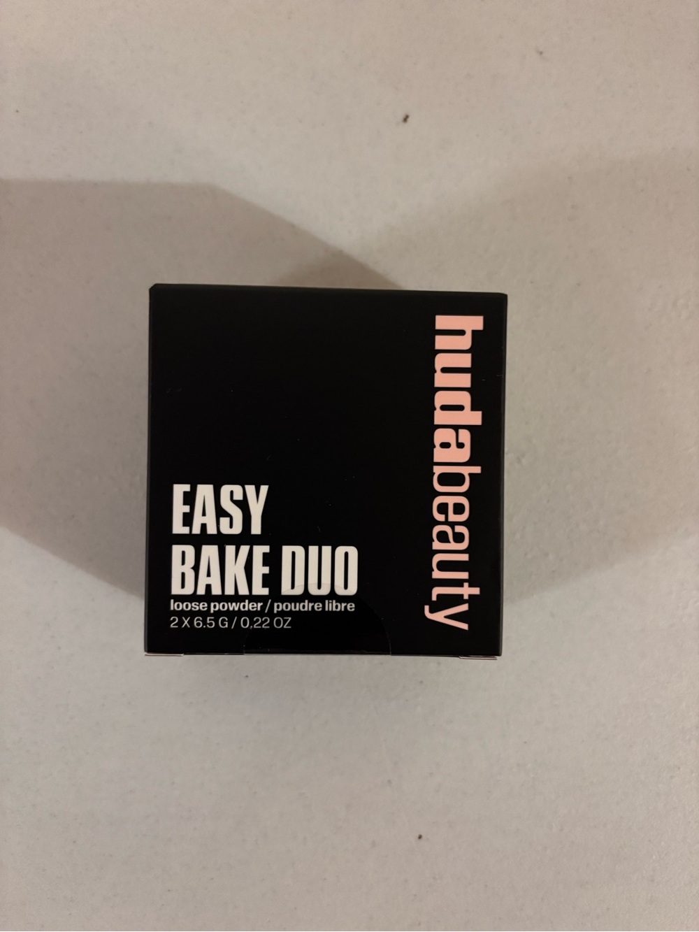 huda beauty Easy Bake Duo Loose Powder